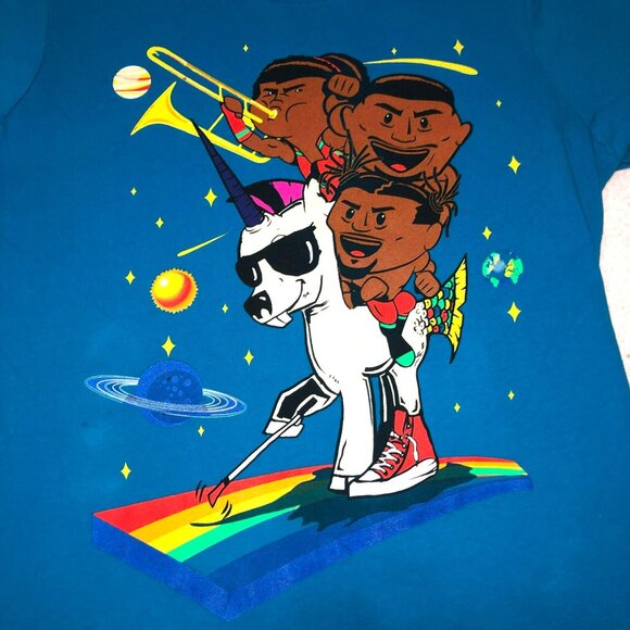 WWE WRESTLING T SHIRT L BLUE GRAPHIC THE NEW DAY RIDING A UNICORN MENS - Picture 2 of 5